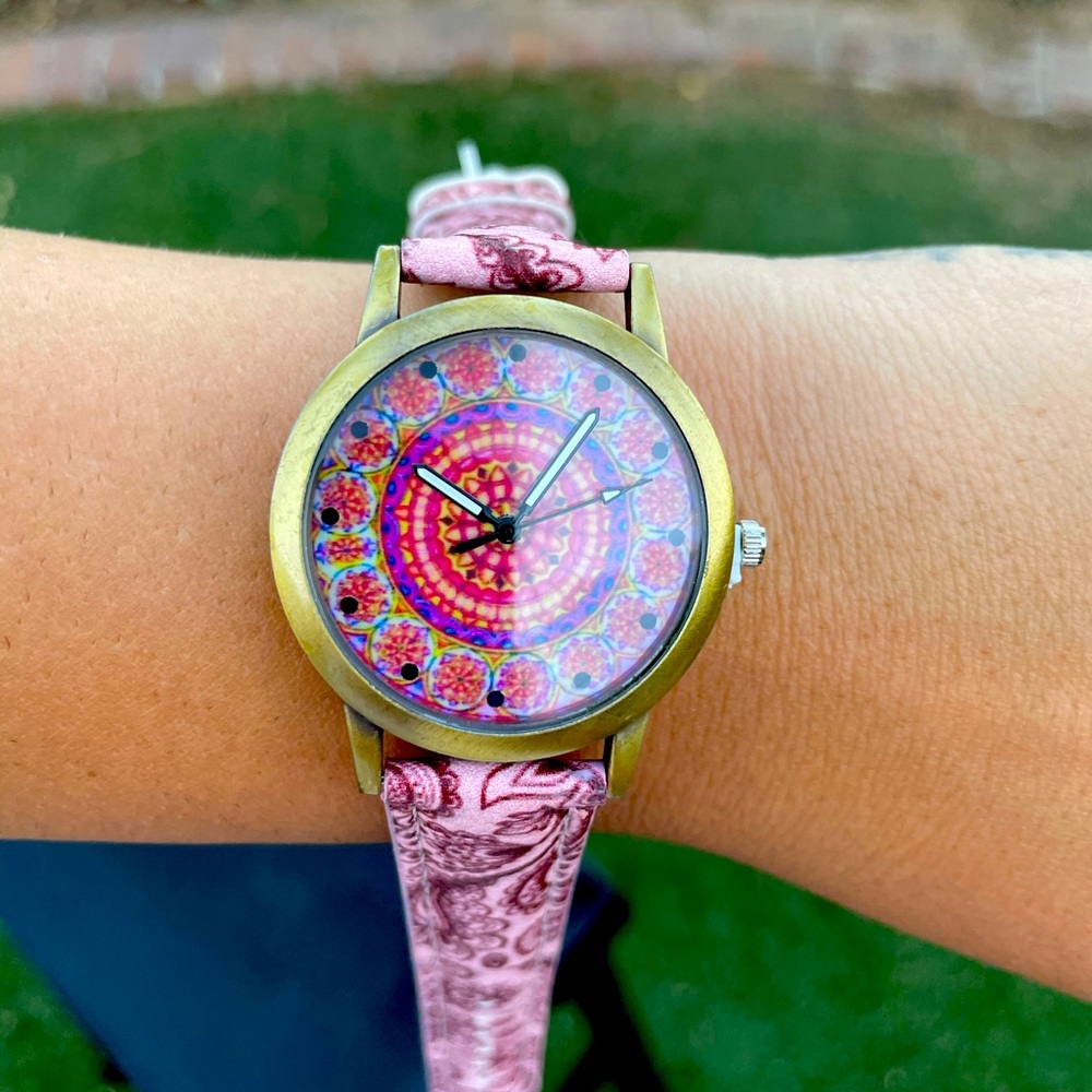 Watch perfect Watch multi-color